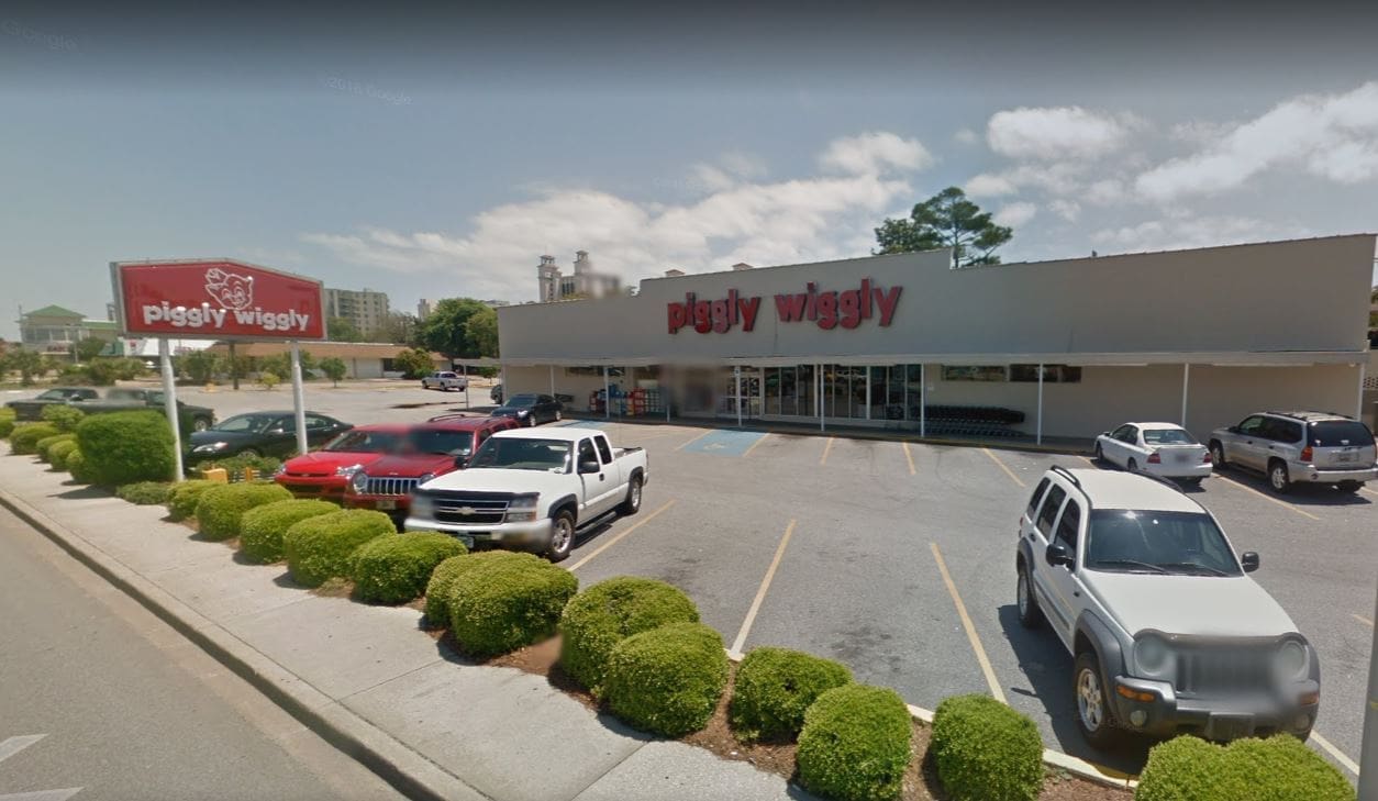 Piggly Wiggly MB outside